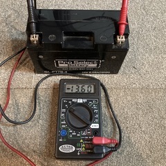 バイク　バッテリー　中古　予防交換13.6Vの画像