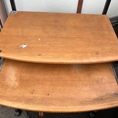 パソコンデスクの画像