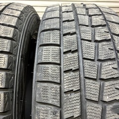 215/60R17 ダンロップ wm01  スタッドレスタイヤ　の画像