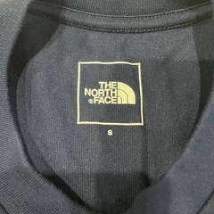 THE NORTH FACE ネイビー Tシャツの画像