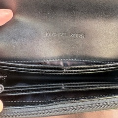 MICHEAL KORS  財布の画像