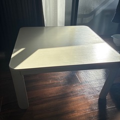 こたつ机の画像