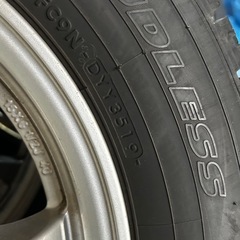 スタッドレスタイヤ　195/65r/15の画像