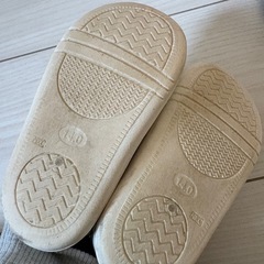 子供 靴 13.5と14.0の画像