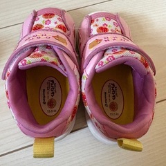 子供 靴 13.5と14.0の画像