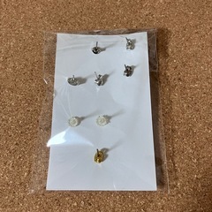 ピアスまとめての画像