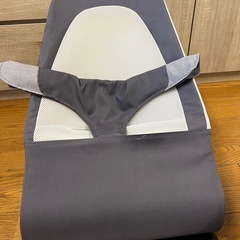 西松屋バウンサー＆リッチェルごきげんチェアの画像