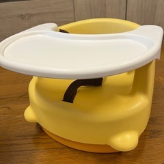 西松屋バウンサー＆リッチェルごきげんチェアの画像