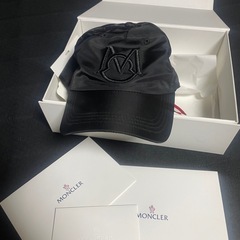 MONCLER ブラックキャップの画像