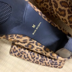 ショートブーツの画像