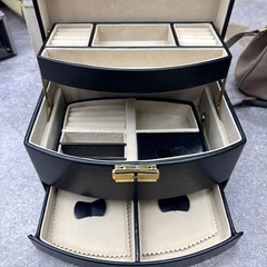 ファッション小物 アクセサリーBOX カバン 未使用、経年劣化ありの画像