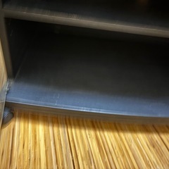 無料　テレビ台（収納棚）の画像