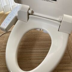  【受け渡し予定】東芝 温水洗浄便座 SCS-T150（2008年製） ウォシュレット ジャンク品の画像