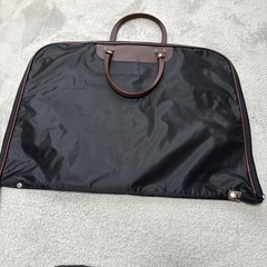 ガーメントバッグの画像