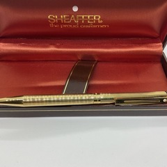 SHEAFFER（シェーファー） ゴールドカラー ボールペン ケース付きの画像
