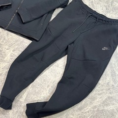 NIKE テックフリース 上下セット セットアップ　の画像