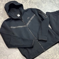 NIKE テックフリース 上下セット セットアップ　の画像