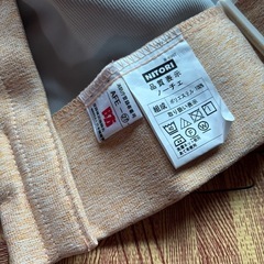 カーテンの画像