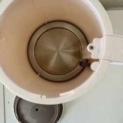 電気ケトルの画像
