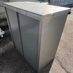 【★引き取り限定価格】スチール製 収納庫 横：幅81ｘ高さ90.8ｘ奥行き50.5 オフィス 倉庫 鍵付きの画像