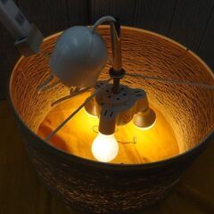 ペンダントライト ラタン 籐 2015年製 3灯 白熱灯照明器具 天井照明 西岡店の画像