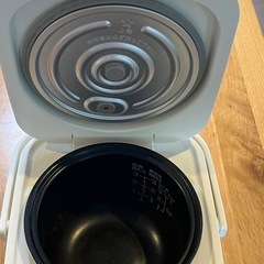 炊飯器の画像