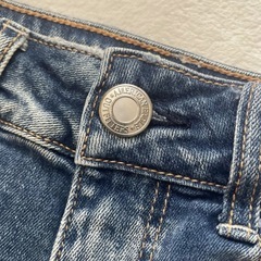 アメリカンイーグル ストレッチショートパンツ ダメージデニムの画像