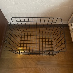 【無料】金属製 ワイヤーラック／ワイヤーバスケットの画像