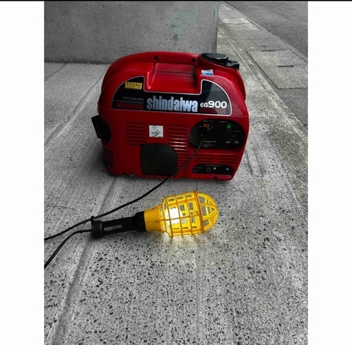 Shindaiwa  EG900 ポータブル発電機 100V 50Hz 750w