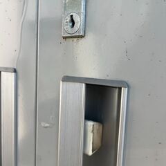 【★引き取り限定価格】スチール製 収納庫 横：幅80.2ｘ高さ88ｘ奥行き38 オフィス 倉庫 ロック付きの画像