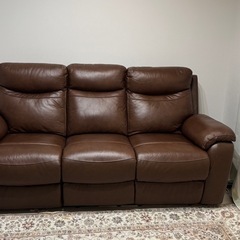 本革ソファーの画像