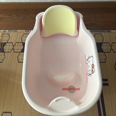 ハローキティ　ベビーバスの画像