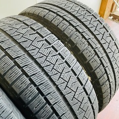 225/45/18冬ピレリの画像