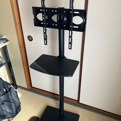 テレビスタンドの画像