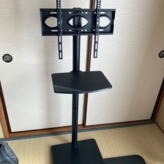 テレビスタンドの画像