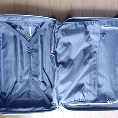 スーツケースの画像