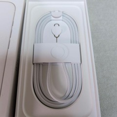 ♡3ヶ月使用新品同様♡iPhone16 Plus 128GB バッテリー100% 充電21回の画像