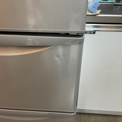 0123 冷蔵庫の画像