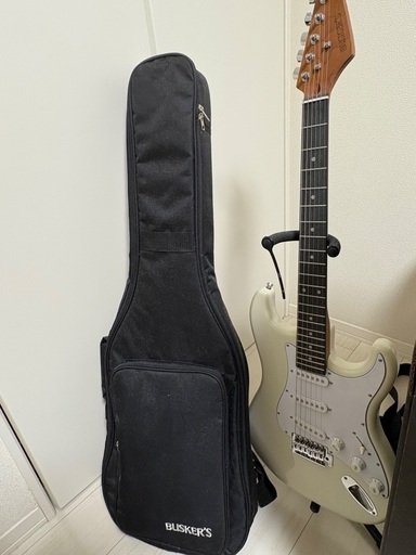 ほぼ新品未使用　ギター