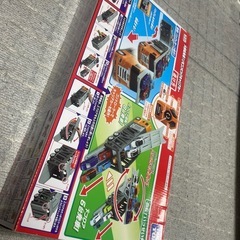 トミカ 大回転発車！リモコンビックキャリアカーの画像