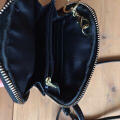 【美品】スマホショルダーの画像