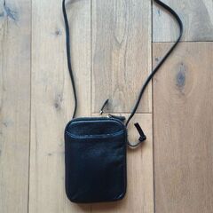 【美品】スマホショルダーの画像
