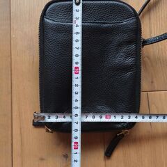 【美品】スマホショルダーの画像