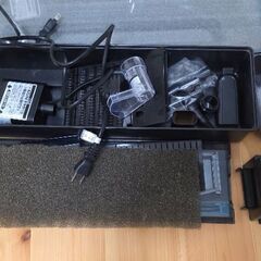 60cm水槽、上部フィルター、ライト付きの画像