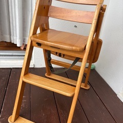 カトージ　ハイチェアの画像