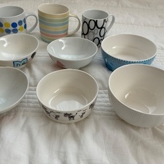 食器15点　の画像