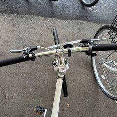 ★店頭にて試乗可★ J3338　【リユースのサカイ柏店】WEEKEND　ウィークエンド　クロスバイク　7段変速　　ホワイト　26インチ　　簡易クリーニング済　 中古自転車 　流山市 中古自転車 松戸市 中古自転車 我孫子市 中古自転車 船橋市 中古自転車 守谷市 中古自転車 取手市 中古自転車の画像