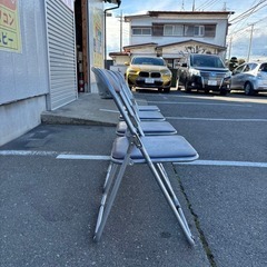 折りたたみパイプ椅子 オフィスチェア 会議 イベント 4脚セットの画像
