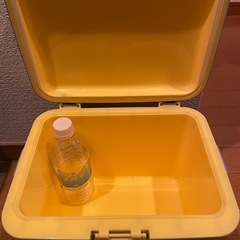 クーラーボックス(550ml✖️6本)の画像