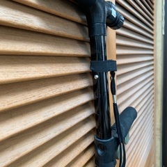 高齢者用滑り止め4脚杖　伸縮可能の画像